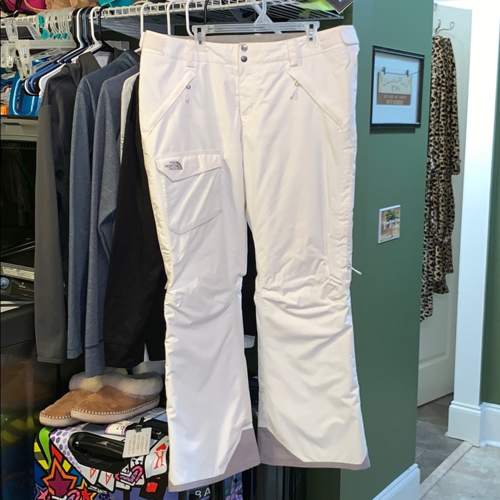 Women’s The North Face Ski Pants - EUC